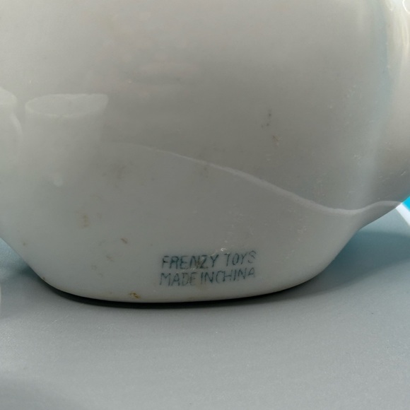 Vintage Frenzy Toys tea set strawberry, miniature, child’s set - Picture 5 of 5